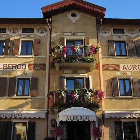 Hotel Aurora Vallarsa Bagian luar foto