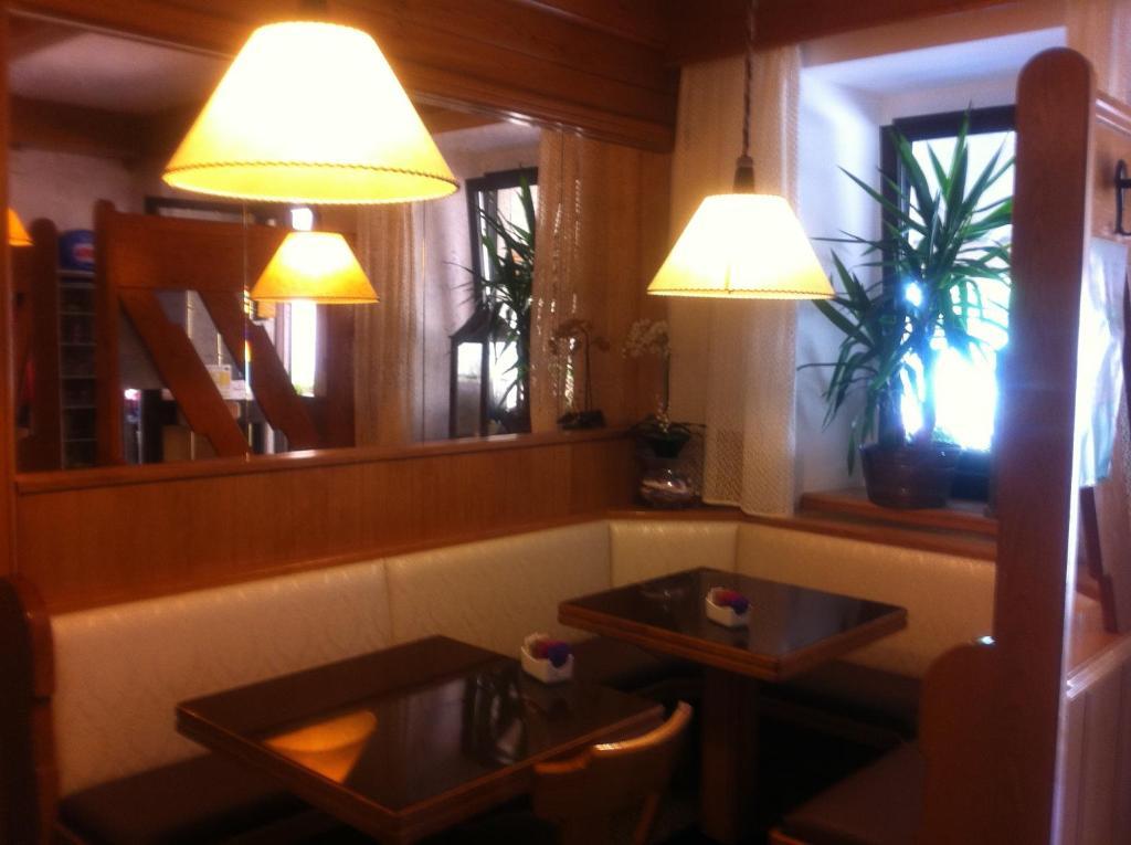 Hotel Aurora Vallarsa Bagian luar foto