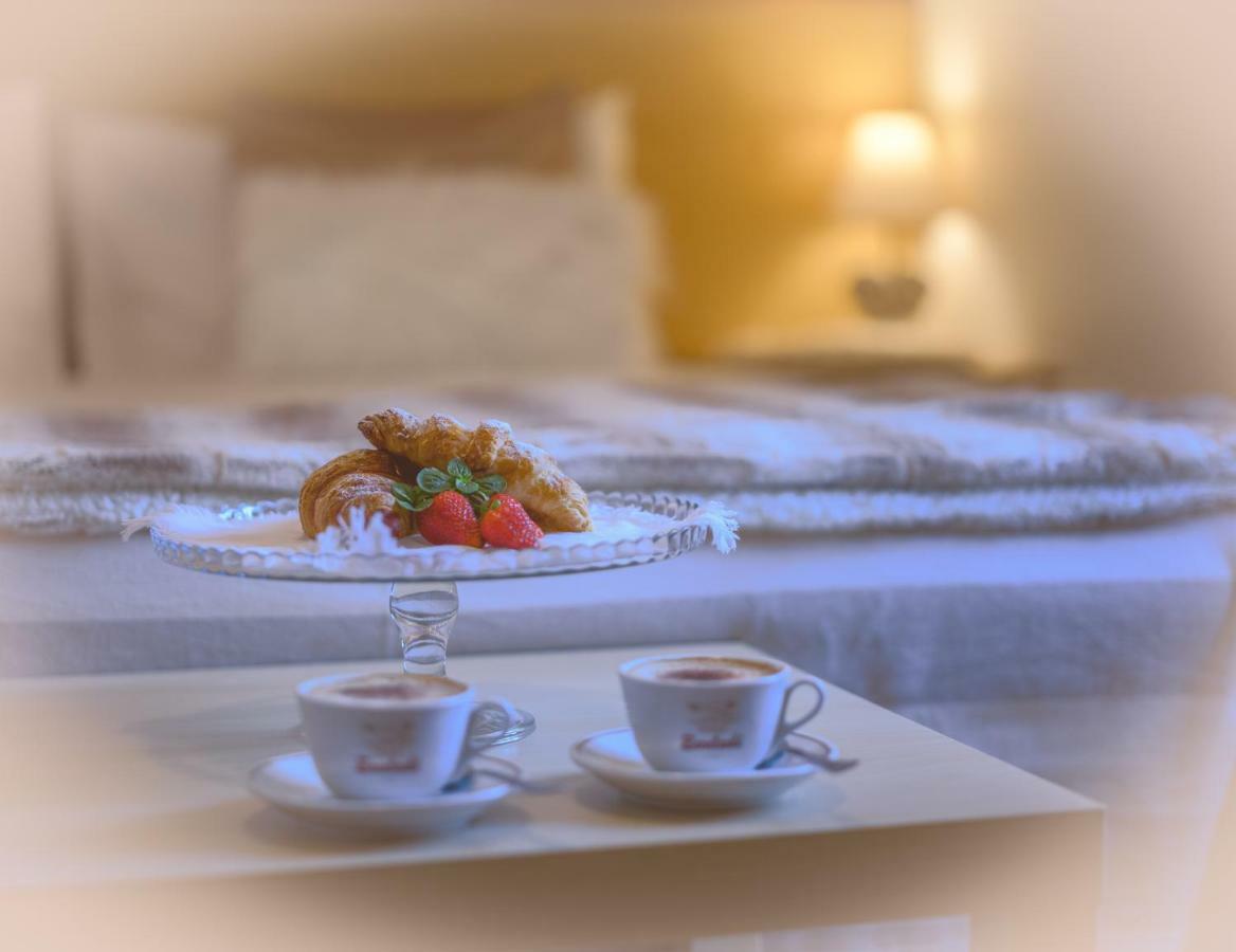 Hotel Aurora Vallarsa Bagian luar foto